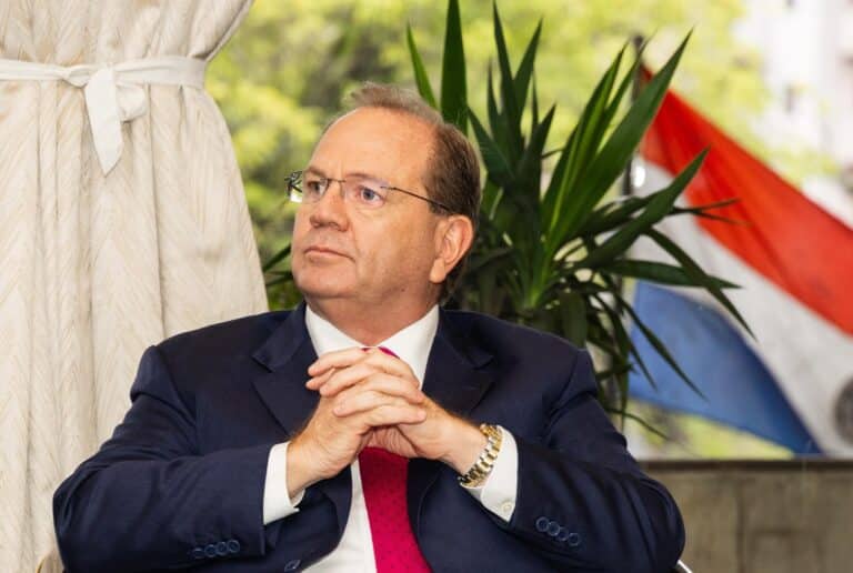 Camilo Pérez asegura “cero planilleros” en la Municipalidad de Asunción con retiros y jubilaciones financiadas por el BID: Es engañoso